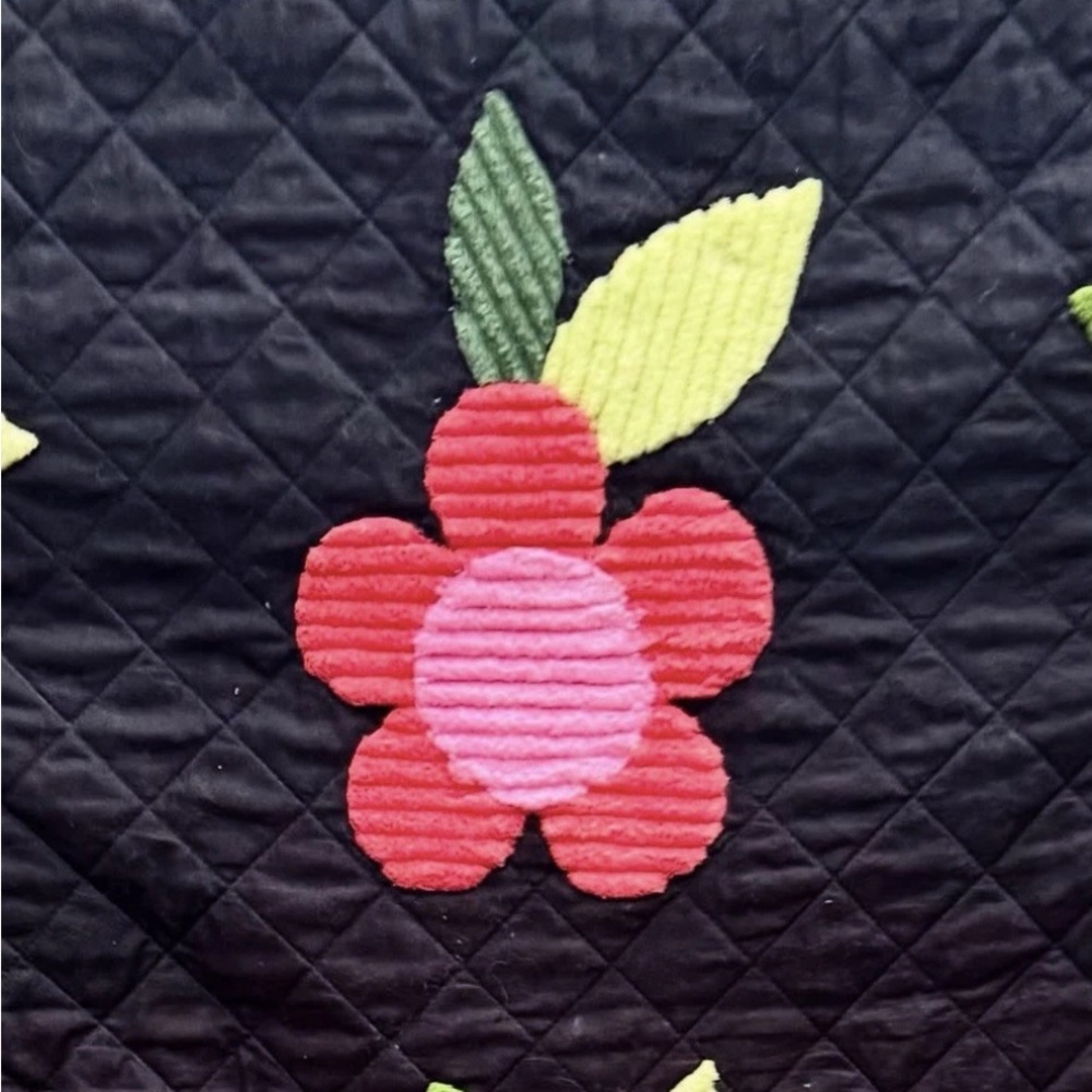 Chenille Cotton Posy Flowers Baby Quilt Black Polka Dots Cottage Core Home Decor - Picture 2 of 3